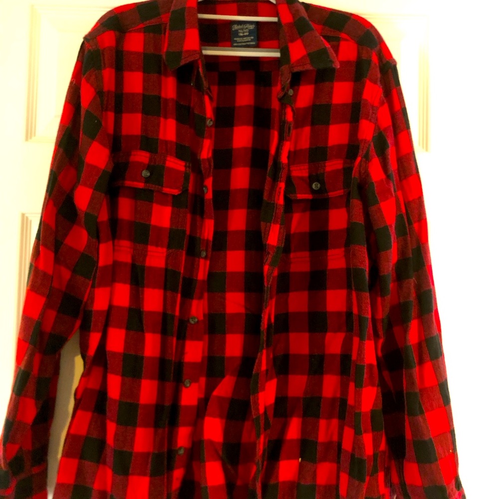 Men classic red and black